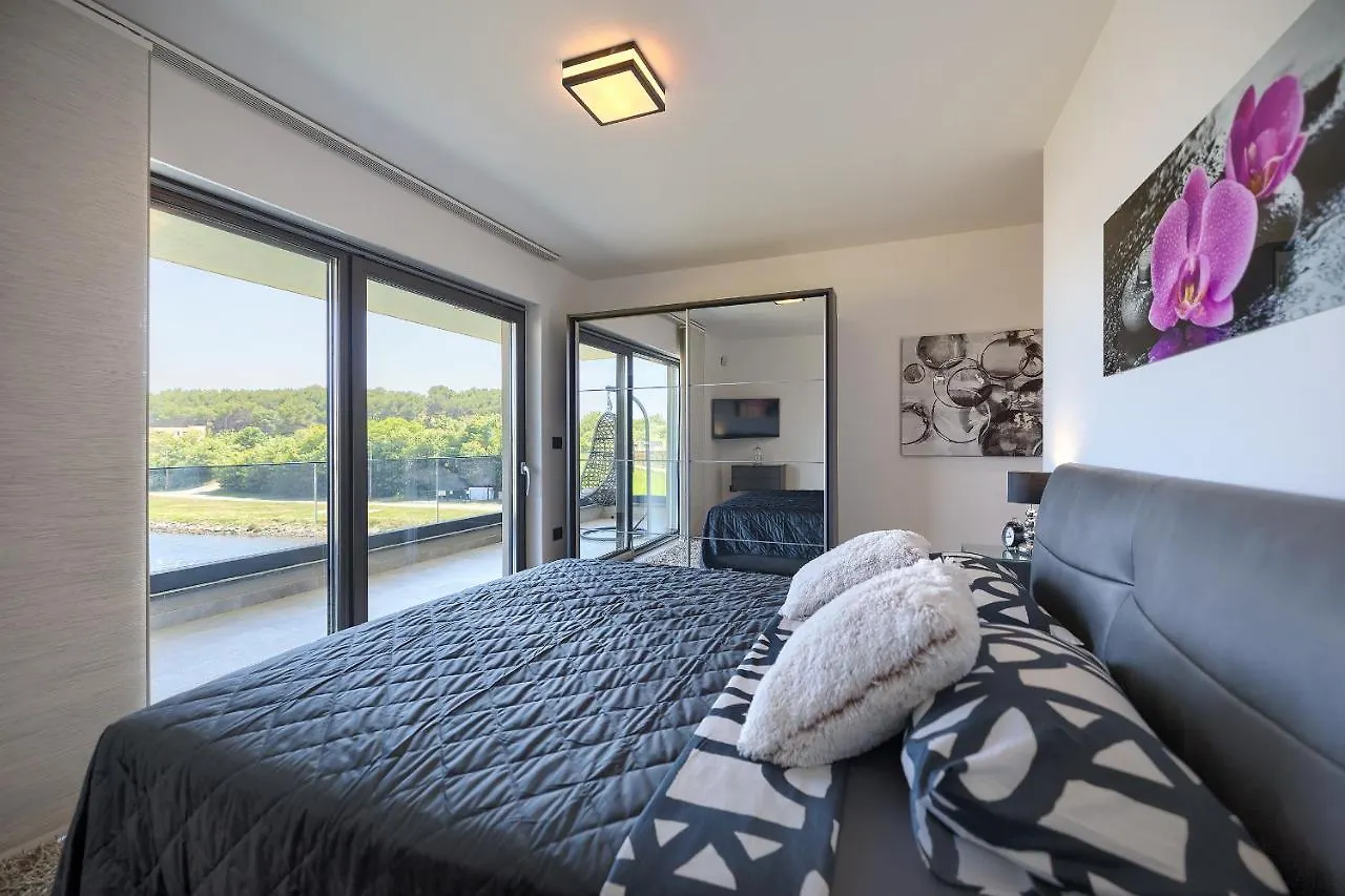 Villa Scala Pomer-Sea View Croatia
