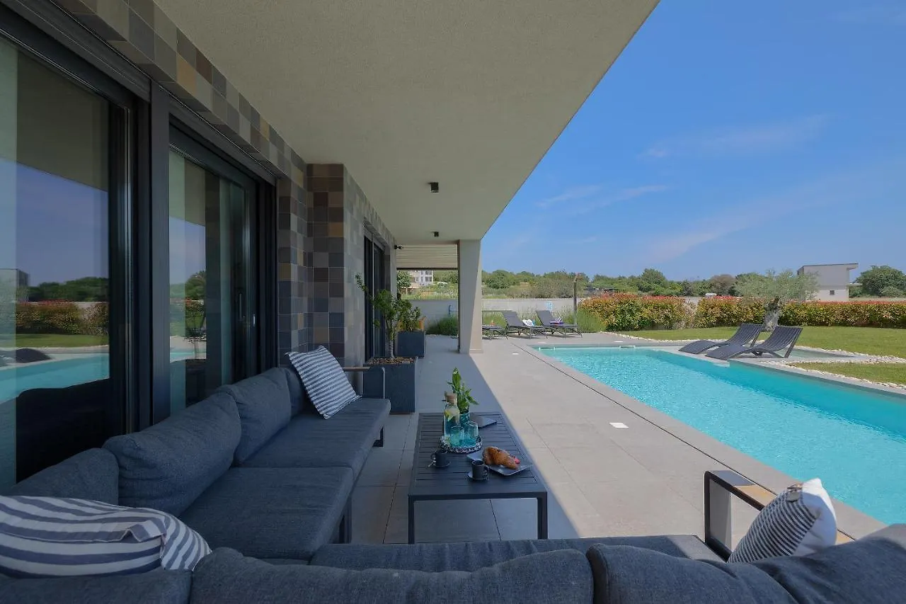 Villa Scala Pomer-Sea View Croatia