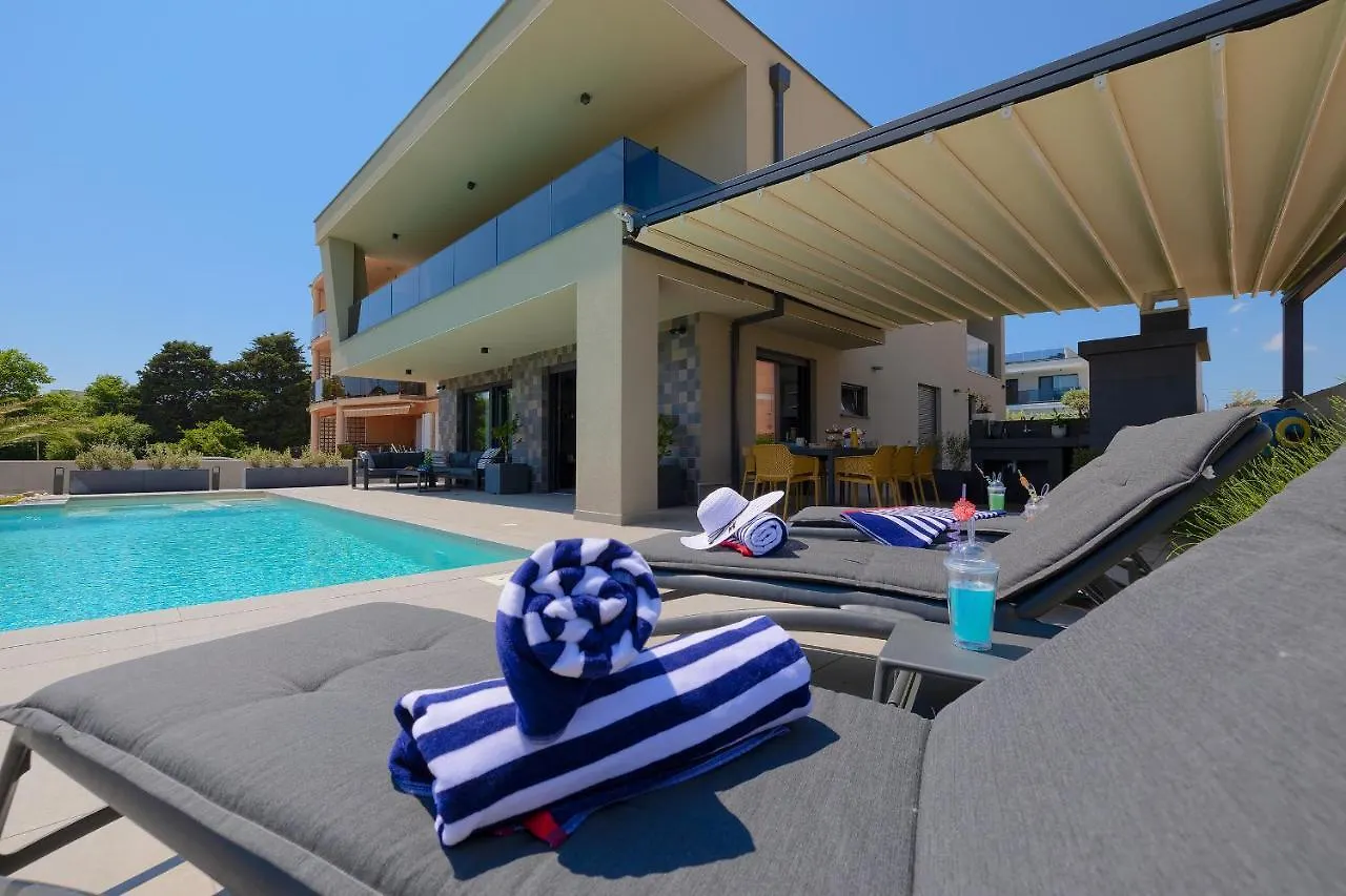 Villa Scala Pomer-Sea View Pomer