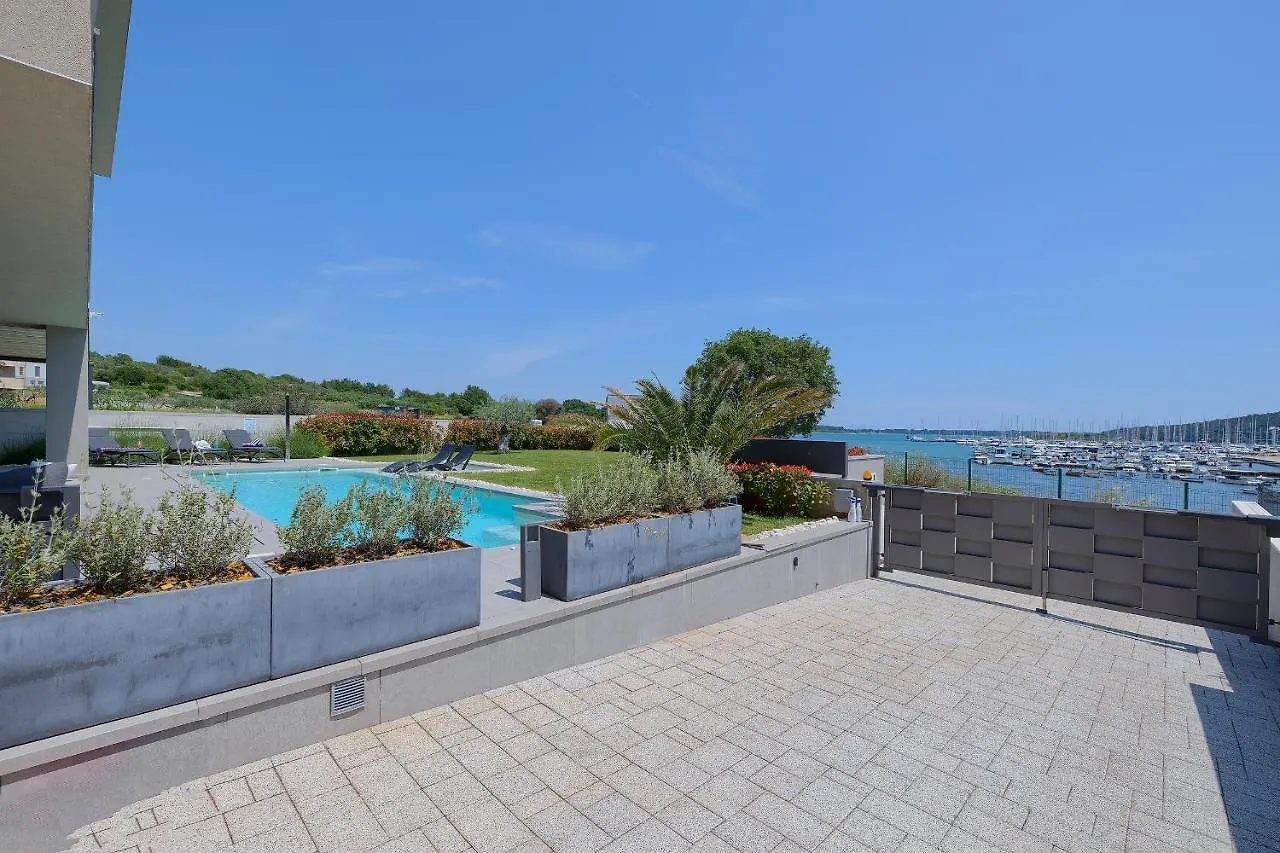 Villa Scala Pomer-Sea View Croatia